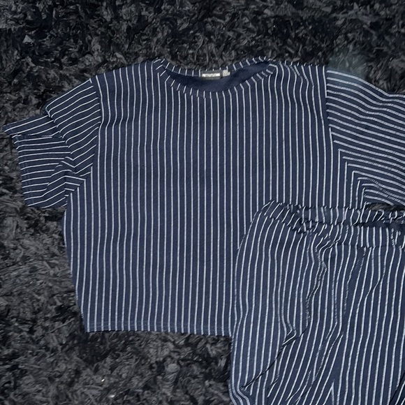 PlusTwo piece set blue pin stripe pretty little thing - Picture 4 of 4